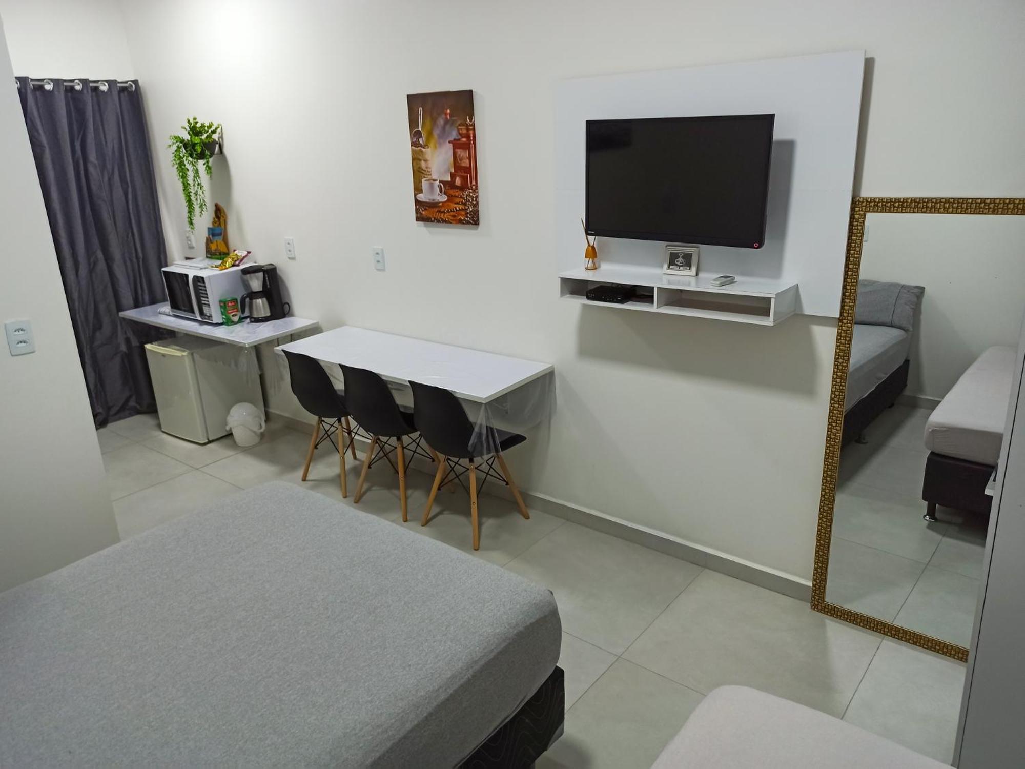 Suites A 100M Da Praia E 800M Do Beto Carrero 佩尼亚 外观 照片